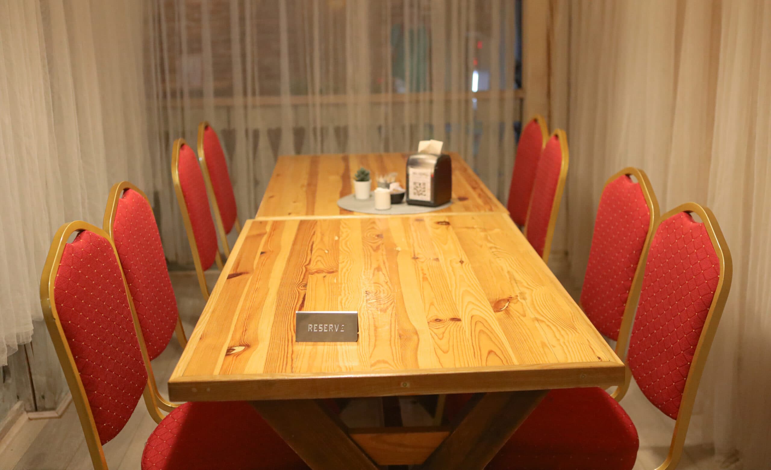 Why reserve a table with us?